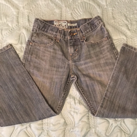 Kids size 8 regular 85 Strauss boot cut signature jeans in wonderful condition - Picture 4 of 7